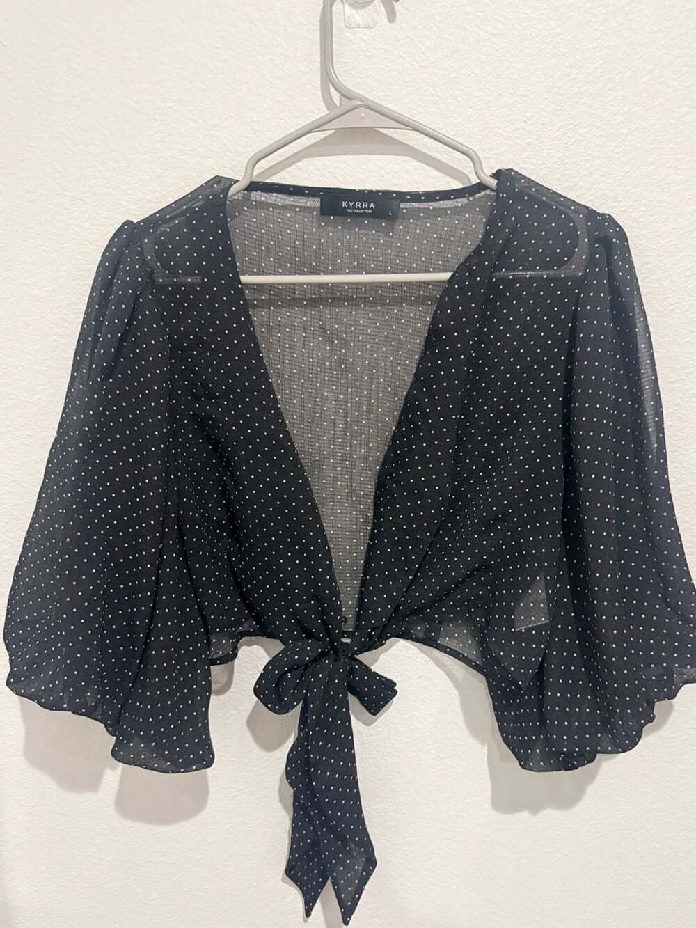 KYRRA The Collection Black Polka Dot Sheer Tie Front Crop Top Size L